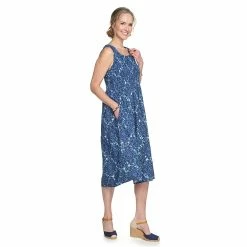 Women's Croft & Barrow® Smocked Swing Midi Dress -Outlet Croft & Barrow Store 3567056 Navy Medallion Print