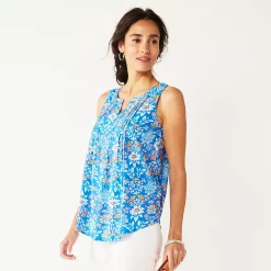 Women's Croft & Barrow® Pintuck Splitneck Sleeveless Top -Outlet Croft & Barrow Store 4799269 Blue Floral Medallion