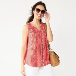 Women's Croft & Barrow® Pintuck Splitneck Sleeveless Top -Outlet Croft & Barrow Store 4799269 Coral Ditsy Stripe