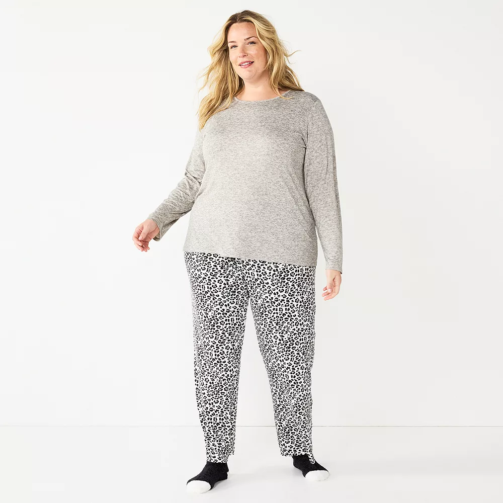 Plus Size Croft & Barrow® Long Sleeve Pajama Top & Pajama Pants Set 4 Plus Size Croft & Barrow® Long Sleeve Pajama Top & Pajama Pants Set - Image 4