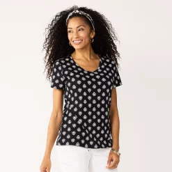 Petite Croft & Barrow® Essential V-Neck Tee -Outlet Croft & Barrow Store 5211690 Black Folk Geo